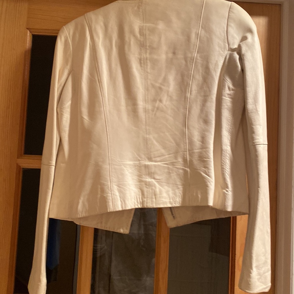 VEDA white leather jacket - Picture 6 of 6